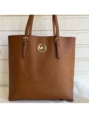 MICHAEL KORS Acorn Jet Set North South Laptop Work Tote Selma Raven